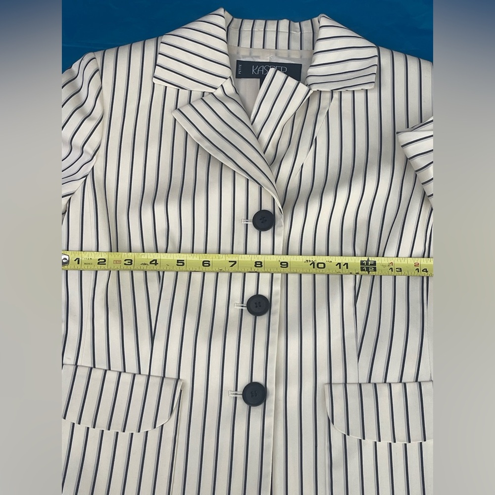 Off White Preppy Kasper Black and White Blazer with Notched Lapel size 2 - Picture 8 of 16